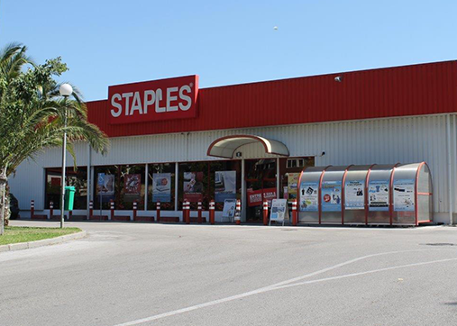 Vá à Staples e nós oferecemos o desconto!